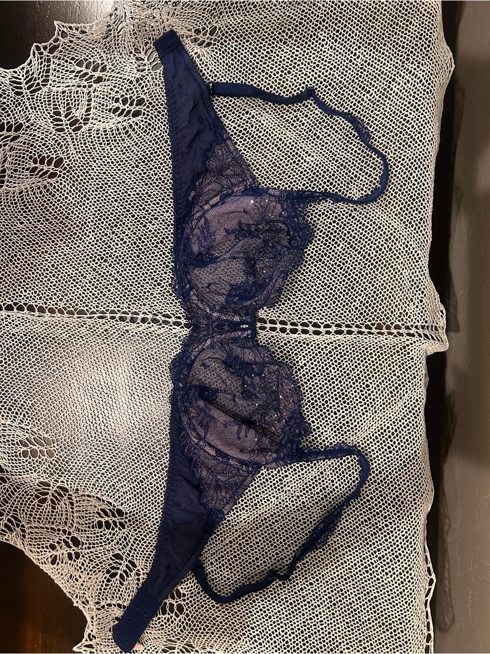 Victoria's Secret Navy Sheer Floral Lace Underwire Bra